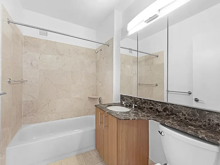 408 E 92nd St #21B — Photo 10