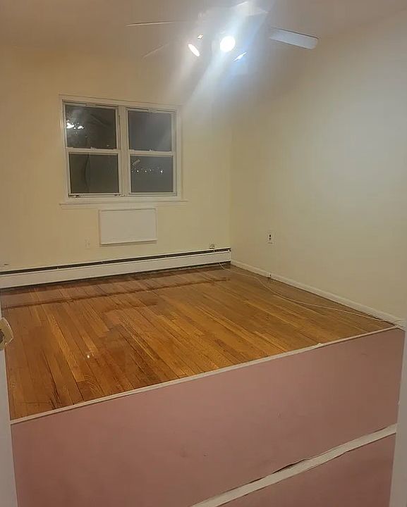 1st image of 2932 Gunther Ave Floor 2