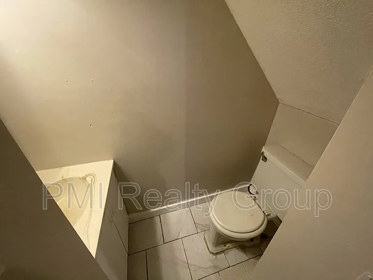 25561 Tungsten Rd — Photo 18