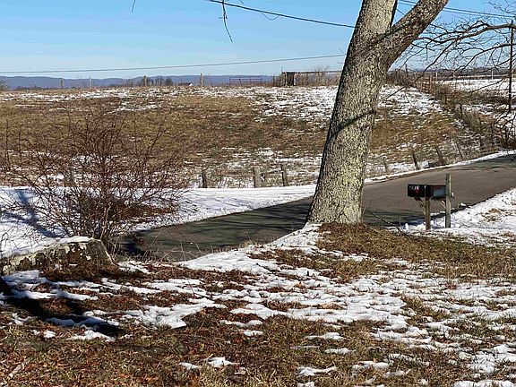 5th image of Pleasant Hill Dr