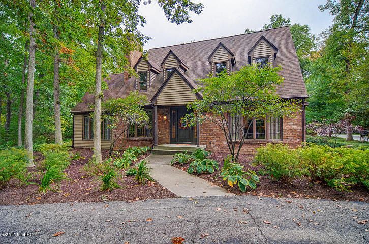 1st image of 7330 Leyton Dr SE
