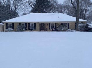 6241 Chaucer Ct, South Bend, IN