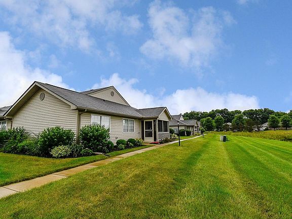 2nd image of 4232 Wincove Dr