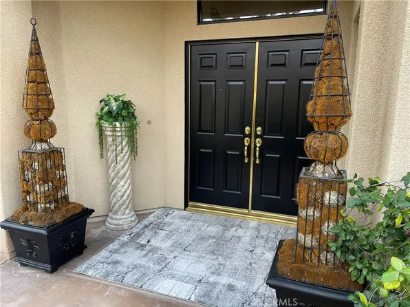 122 E Kavenish Dr, Rancho Mirage, CA 92270