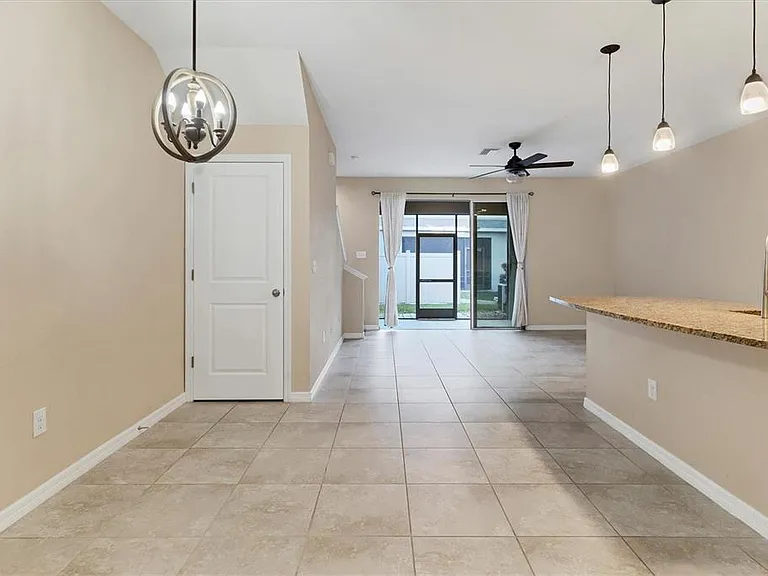 8647 Stargazer — Photo 19