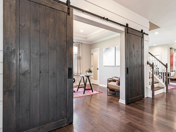 Flex Room - optional barn doors