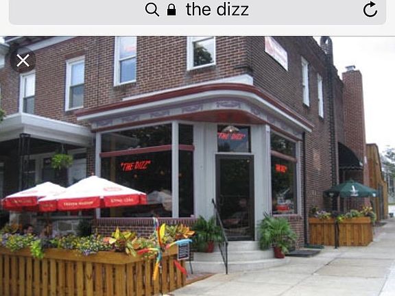 The Dizz at the end of the block