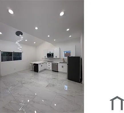 3 bed, 1171 sqft, $5,000 — Photo 1
