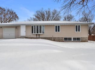 1827 Maple St, Hastings, MN 55033
