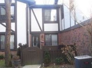 365 Birchwood Rd, Medford, NY 11763