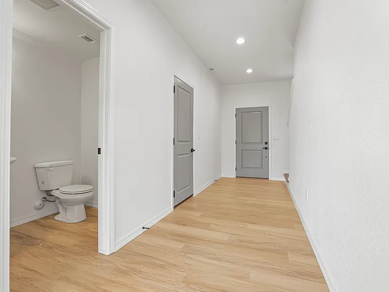 3727 Lander Ln — Photo 12
