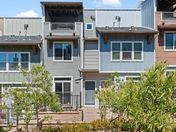 22 Lavender Ct, Daly City, CA 94014