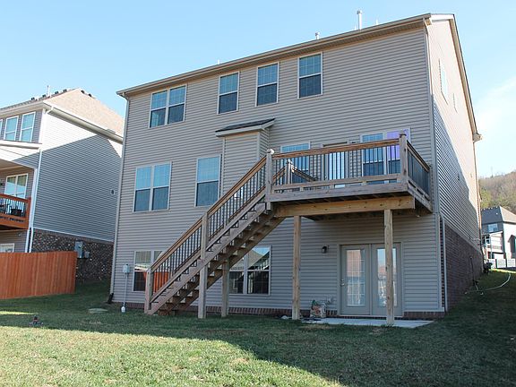 4th image of 1705 Green Parrot Dr