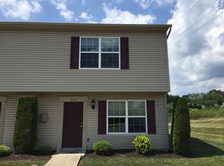 2131 Quail Hollow Dr, Mechanicsburg, PA 17055