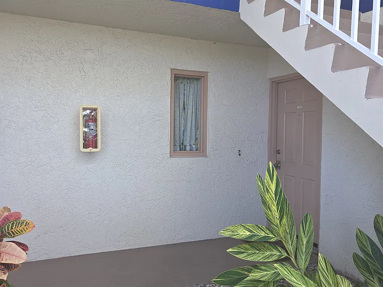 1503 SE Royal Green Cir — Photo 13