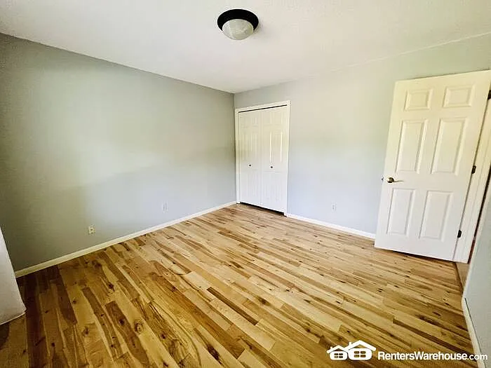 1817 Welland Ave — Photo 20
