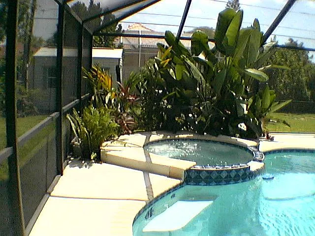 674 93rd Ave N — Photo 1