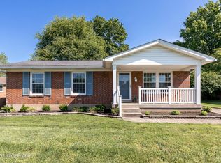 5003 E Bahama Ct, Louisville, KY 40219