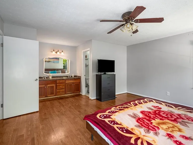 2795 Bentwood Dr — Photo 20