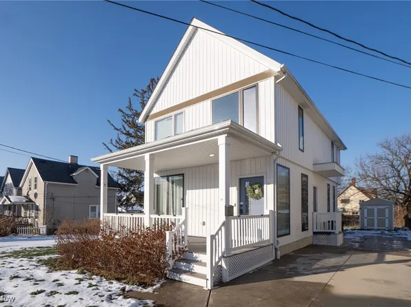 4414 Bucyrus Ave, Cleveland, OH 44109