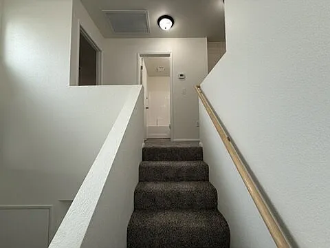 405 Anna Cir #A — Photo 12