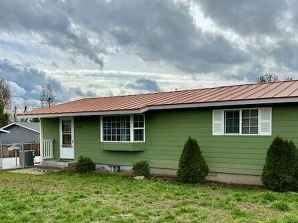 5922 Onyx Ave, Klamath Falls, OR 97603