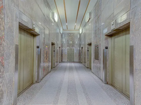 365 Bridge Street image 9 of 21