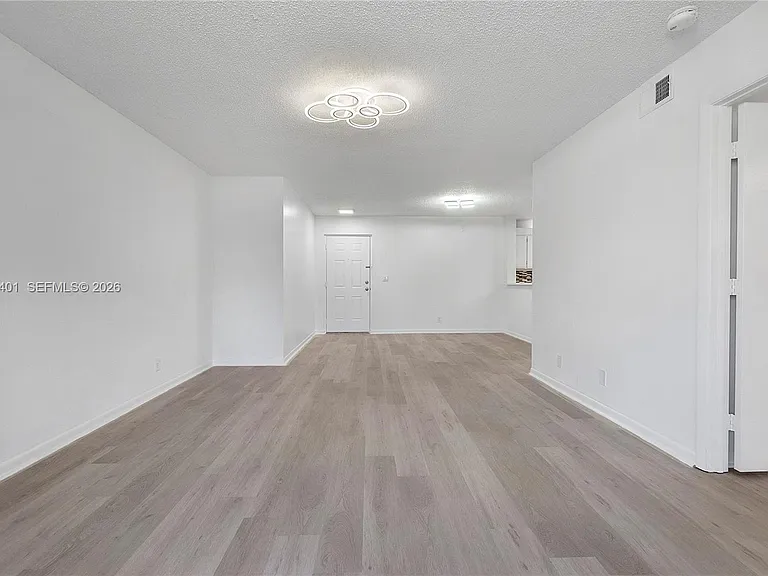 5661 Riverside Dr #103B7 — Photo 6