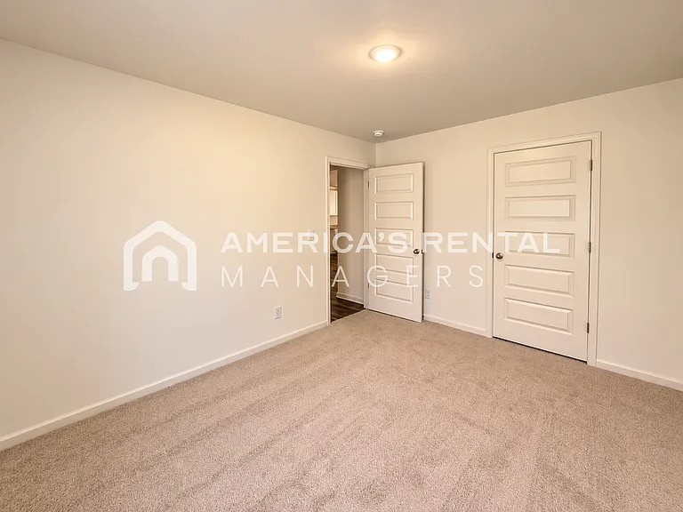 309 Oakmont Cir — Photo 23