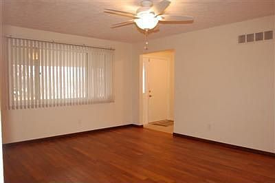 5th image of 12128 Deerhorn Dr
