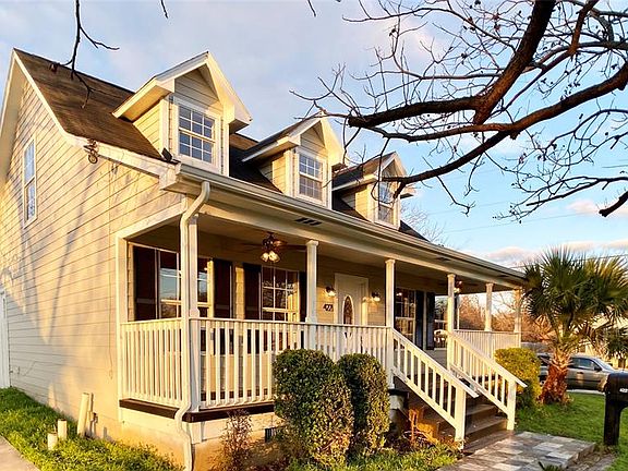 3rd image of 4221 McKibben St
