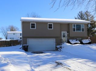 409 S Wright St, Orfordville, WI 53576