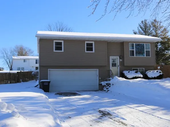 409 S Wright St, Orfordville, WI 53576