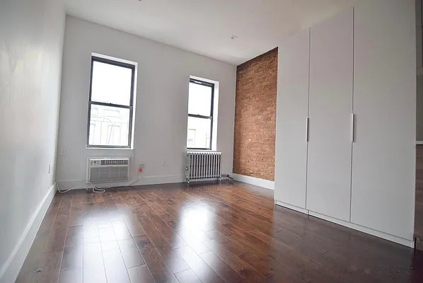 Rented by J Misrahi Realty Corp | media 22