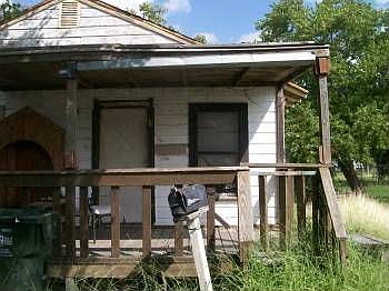 1st image of 2910 Lawton St