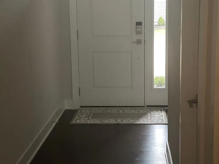 607 Mockernut Ct — Photo 14