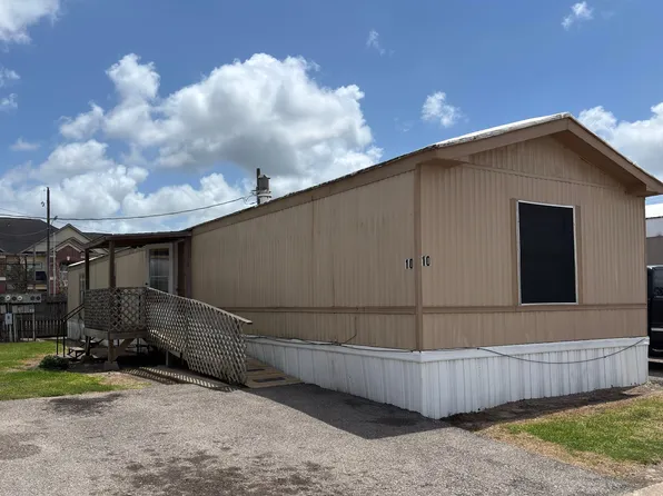 2511 S Bypass 35 Trlr 10, Alvin, TX 77511