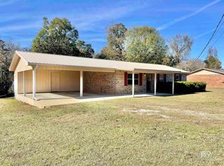 50 Sue St, Flomaton, AL 36441