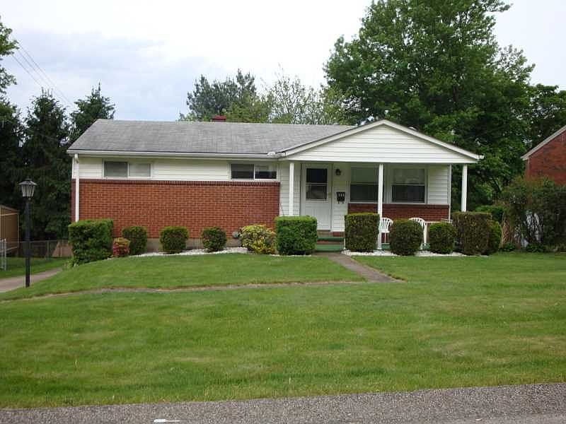 1st image of 733 Heartwood Dr