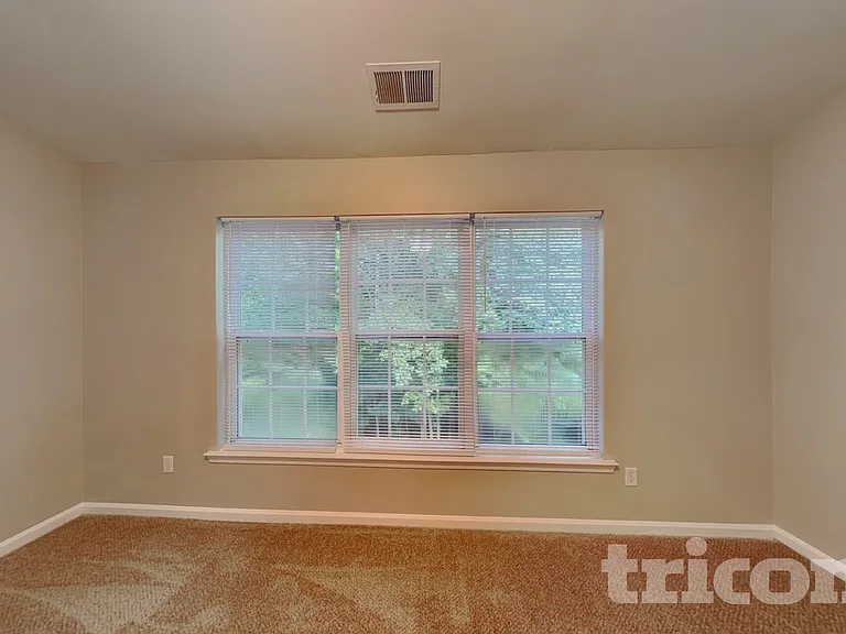 1549 Rumstone Ln — Photo 7