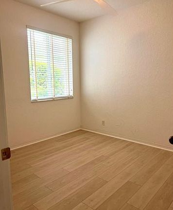 3rd image of 673 Conservation Dr