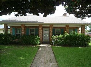 1650 Kabel Dr, New Orleans, LA 70131