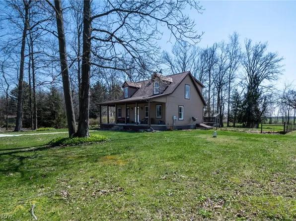 14027 Mayfield Rd, Huntsburg, OH 44046