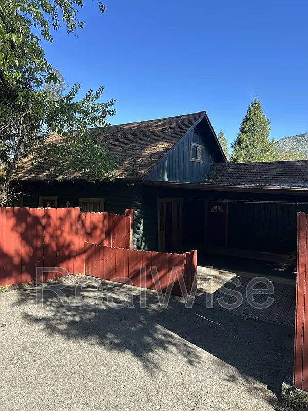 Building Photo - 4550 Rogue River Hwy #10