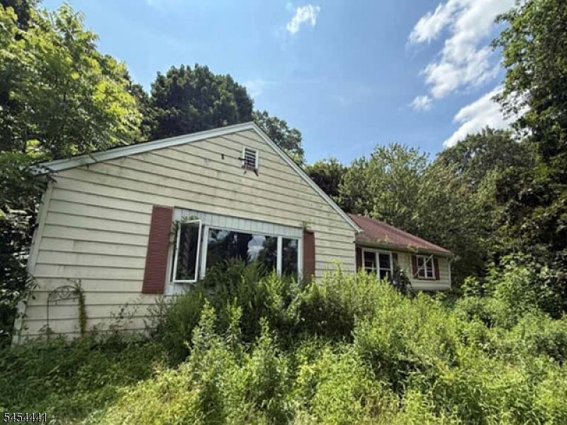 1st image of 37 Hope Rd