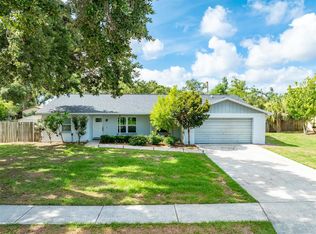 10817 Providence Oaks Dr, Riverview, FL 33578