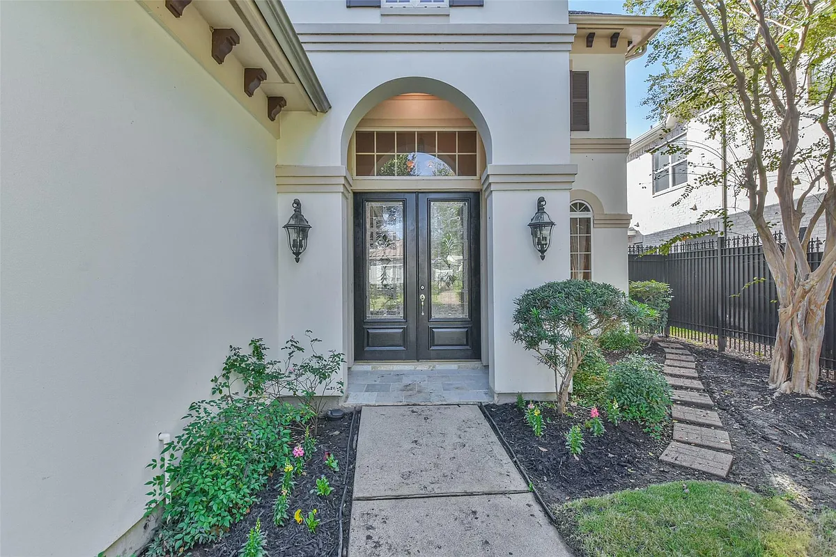 Building Photo - 11511 Gallant Ridge Ln