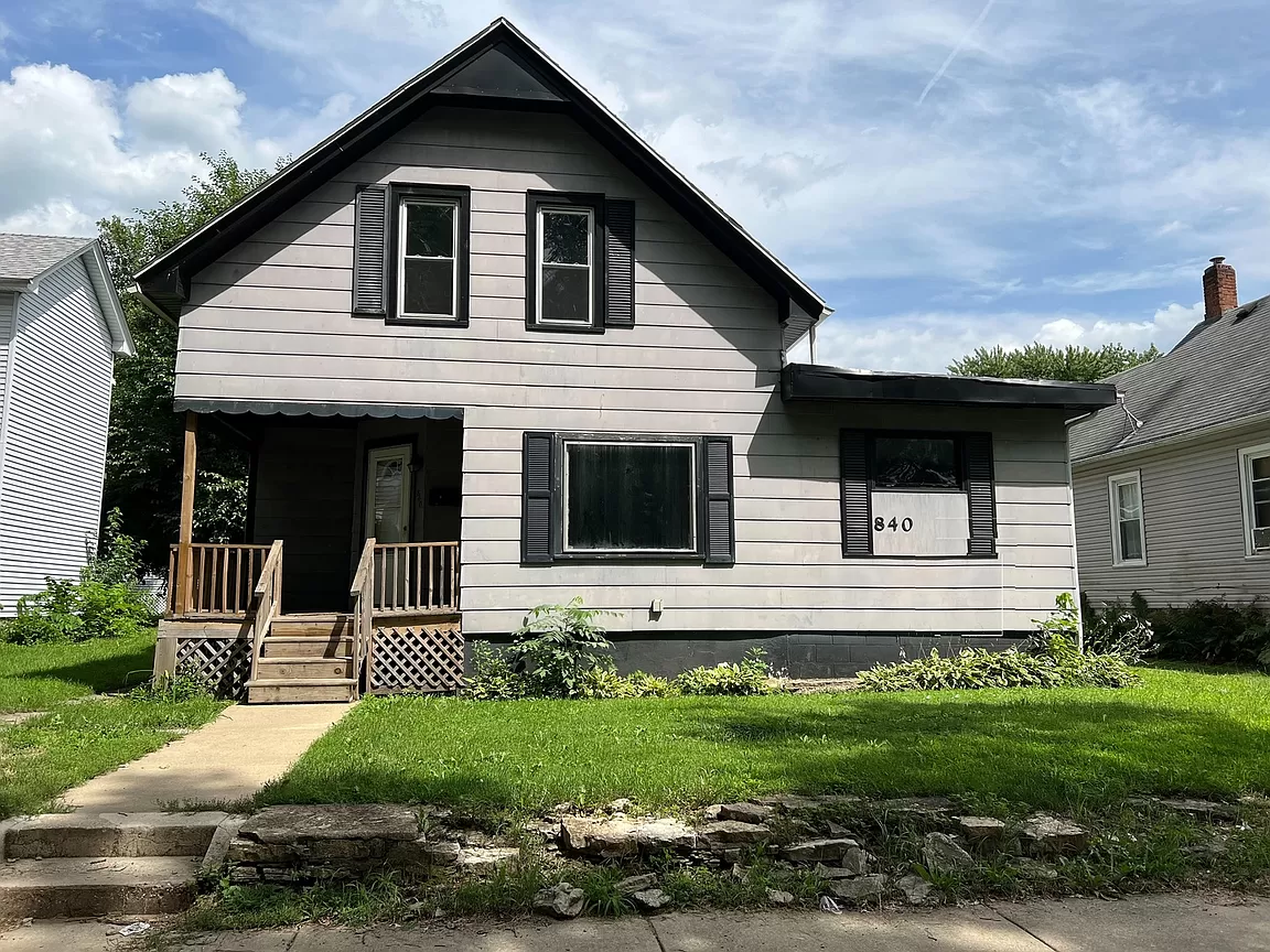 840 S Elm Ave, Kankakee, IL 60901 | Zillow