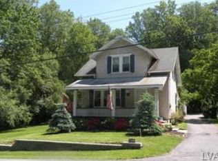 4471 Chestnut St, Emmaus, PA 18049