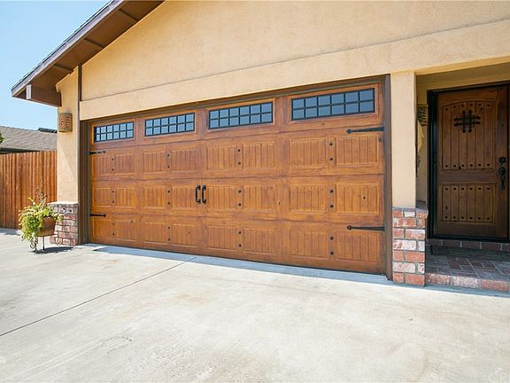 5th image of 331 N Mira Flores Ct
